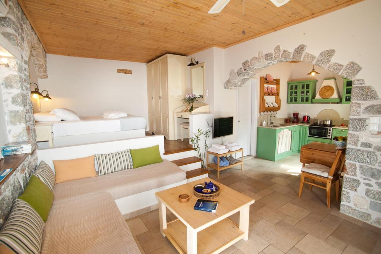 Petra Boutique Homes Arginonda المظهر الخارجي الصورة